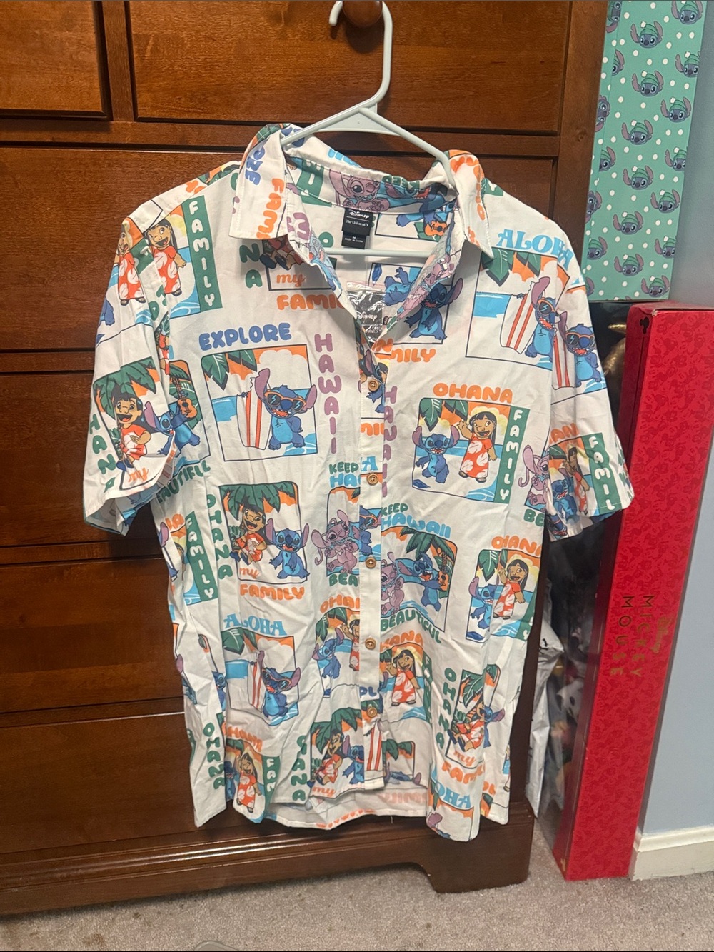 NWT Her Universe Lilo and Stitch Button Down